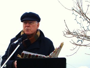 Dave Childers tells the Christast Tree Story